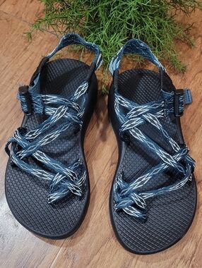 Chaco Sandals W6